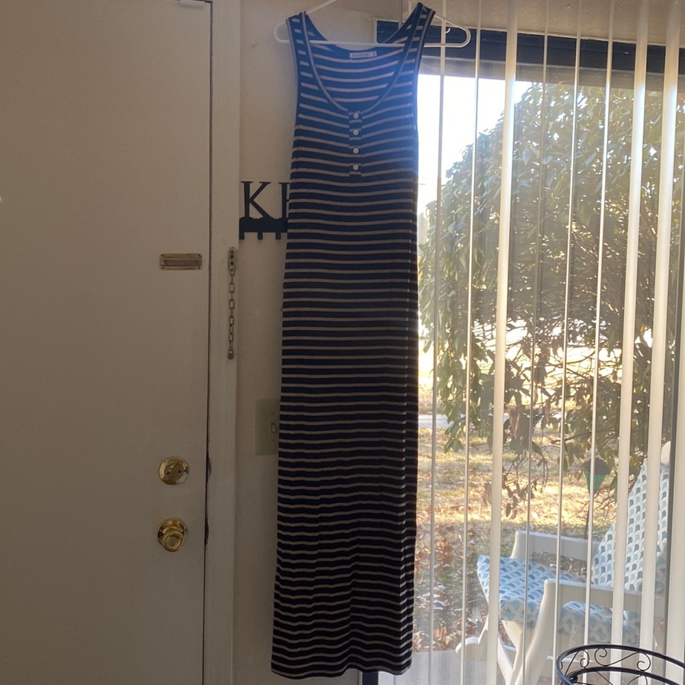 Women’s Maxi Dress